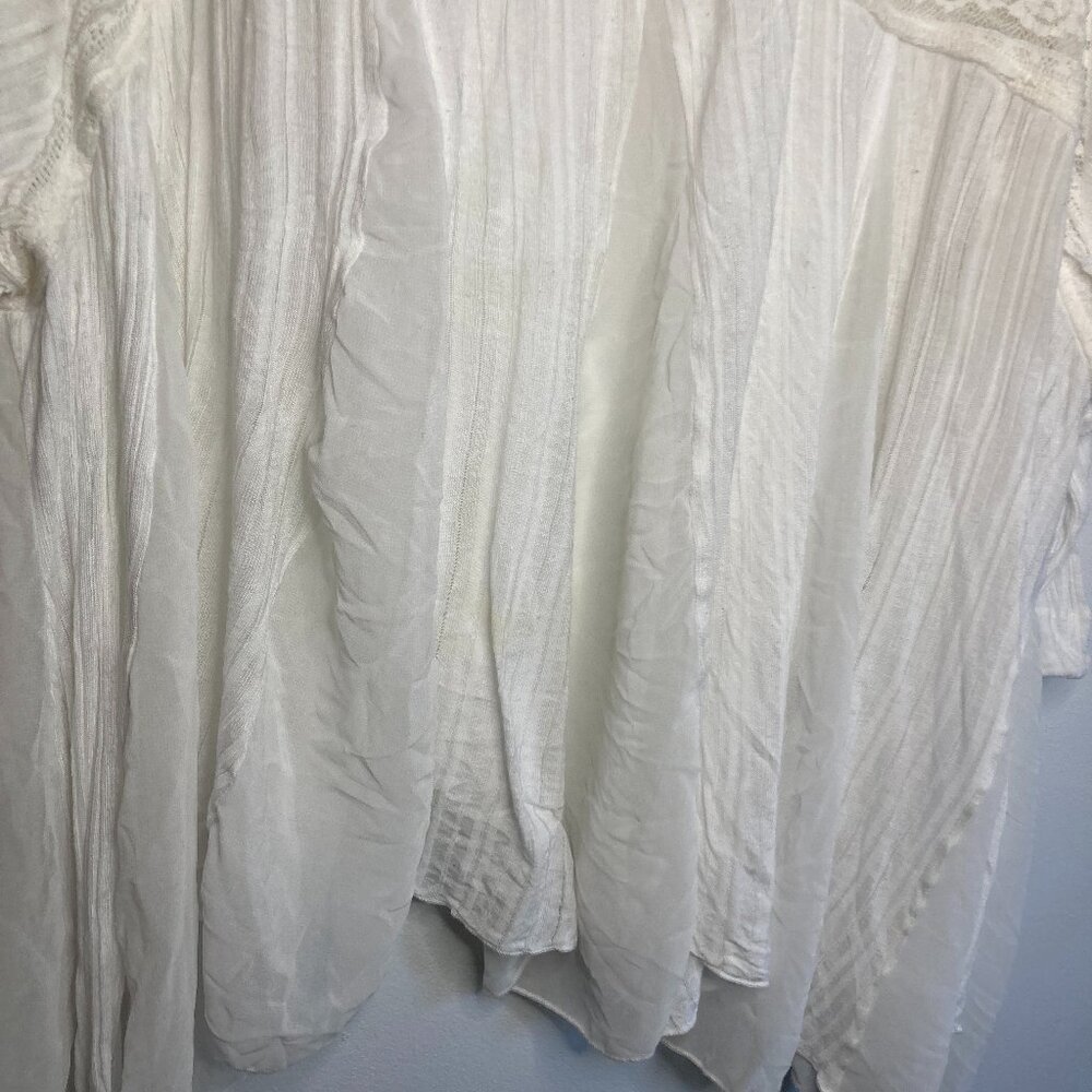 Free People Boho Lace-Trim Cream Sheer Tunic - Size Medium - Picture 5 of 9